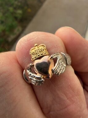 Tri color Claddagh Ring 18k white & yellow gold  with 14k rose gold heart